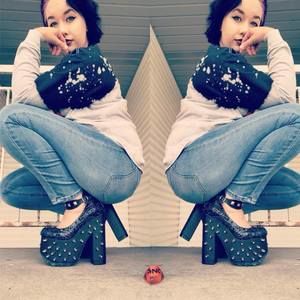 Meet your Posher, Emma